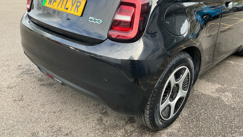 Fiat 500 87kW Passion 42kWh 3dr Auto Electric Hatchback